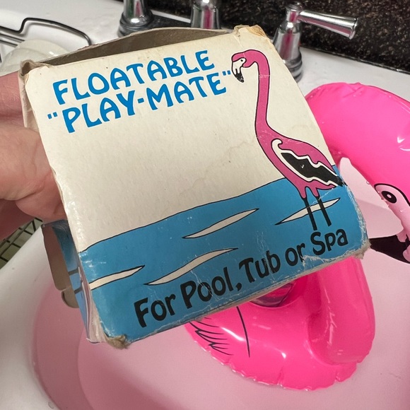 Vintage 1970’s Inflatable Flamingo Pool Drink Caddy, Florida Style, Midcentury - Picture 10 of 10